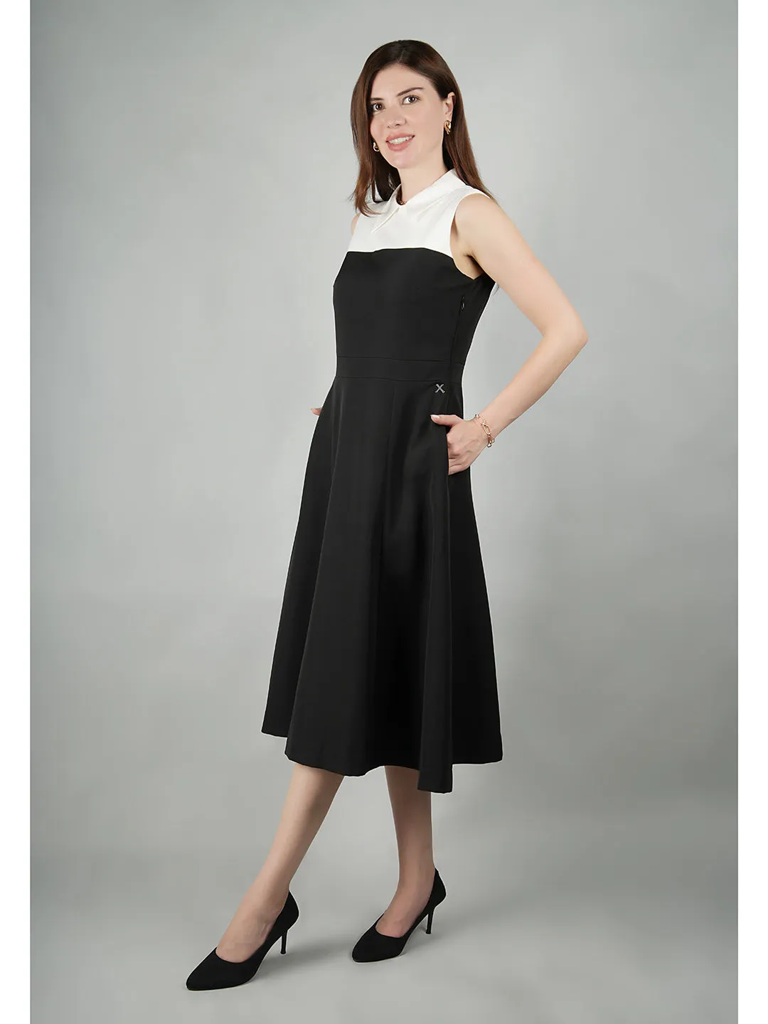 Black Blended Fabric Bronzed Color Block Dress With Collar