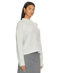 Nola Sweater - Light Heather Grey