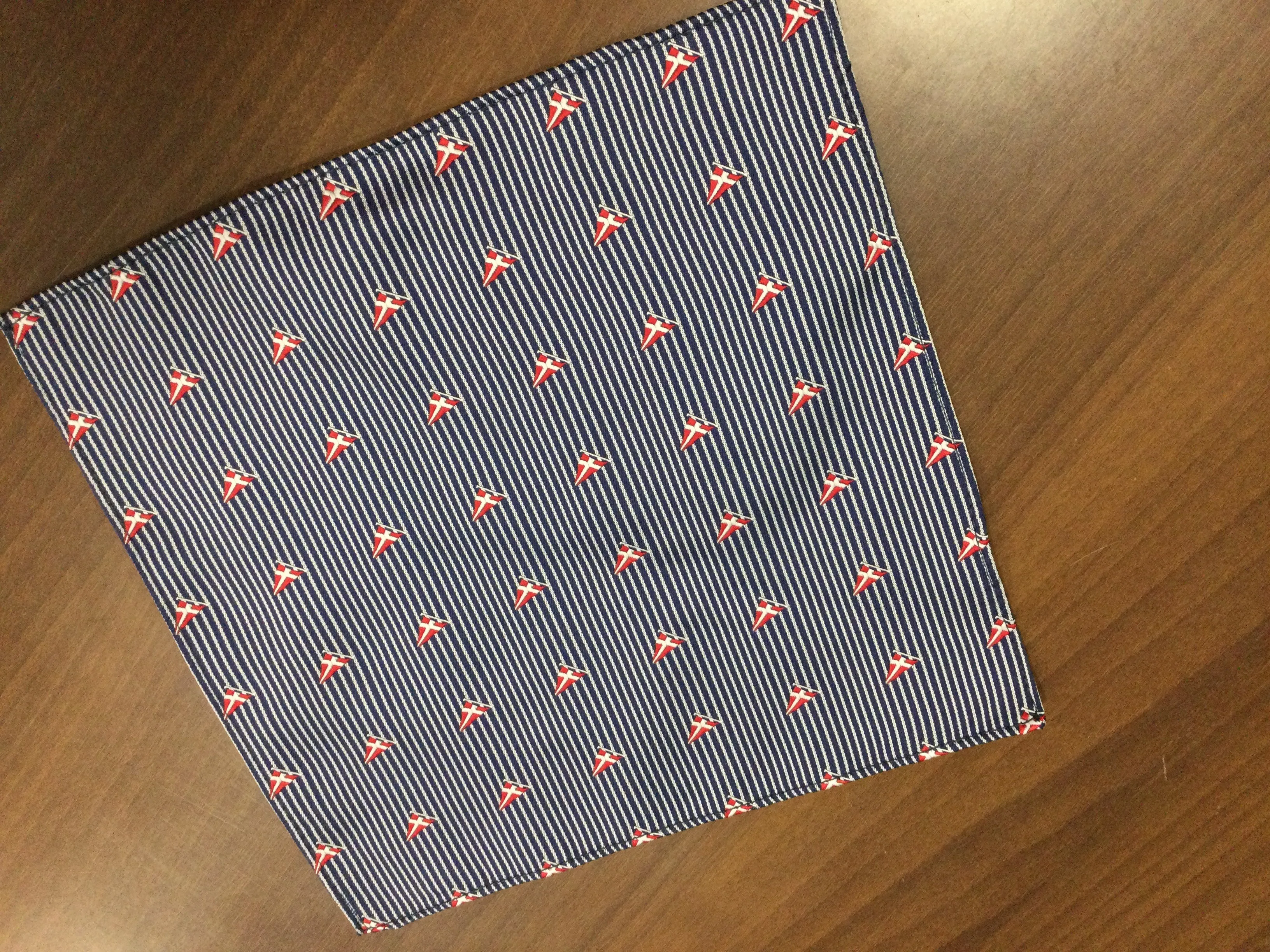 One Varone Boys Pocket Squares