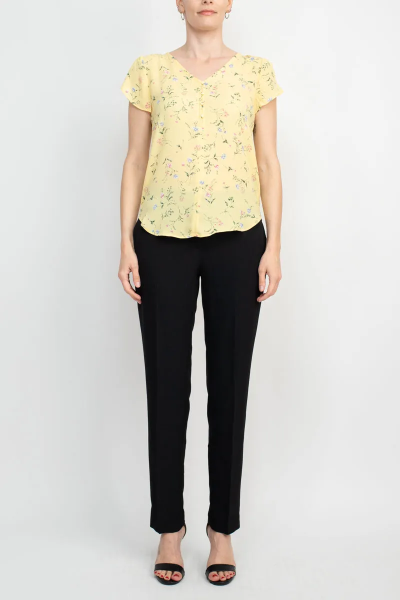 Premise V Neck Short Sleeves Floral Crepe Top