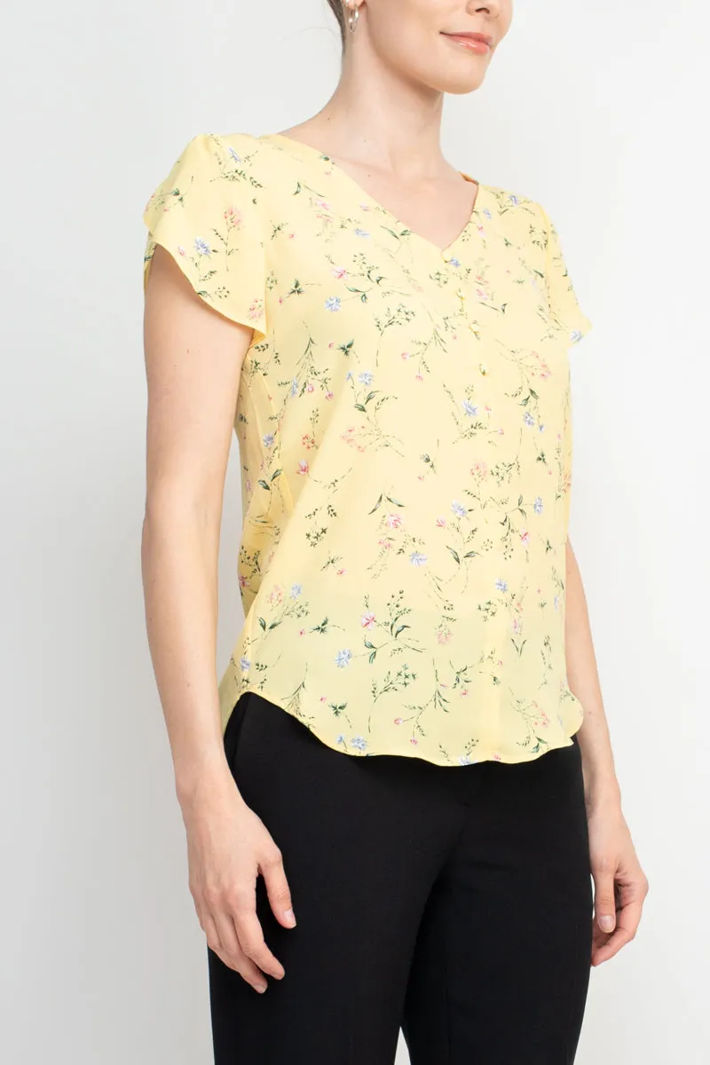 Premise V Neck Short Sleeves Floral Crepe Top