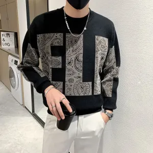 Solid Letter Graphic Knitted Sweater