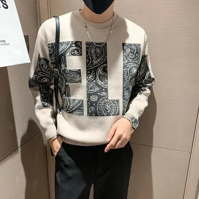 Solid Letter Graphic Knitted Sweater