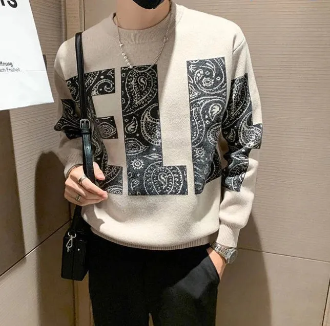 Solid Letter Graphic Knitted Sweater